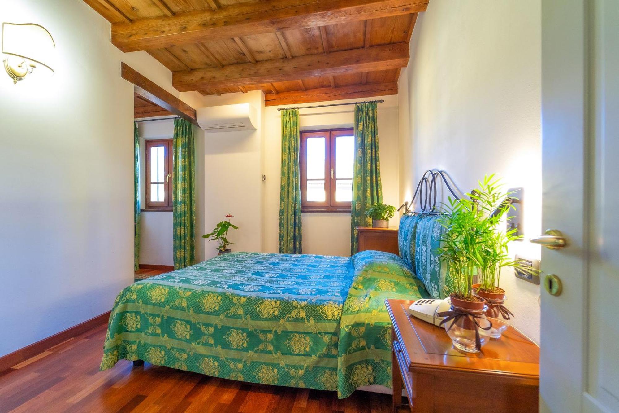 Albergo Falterona Stia Ngoại thất bức ảnh